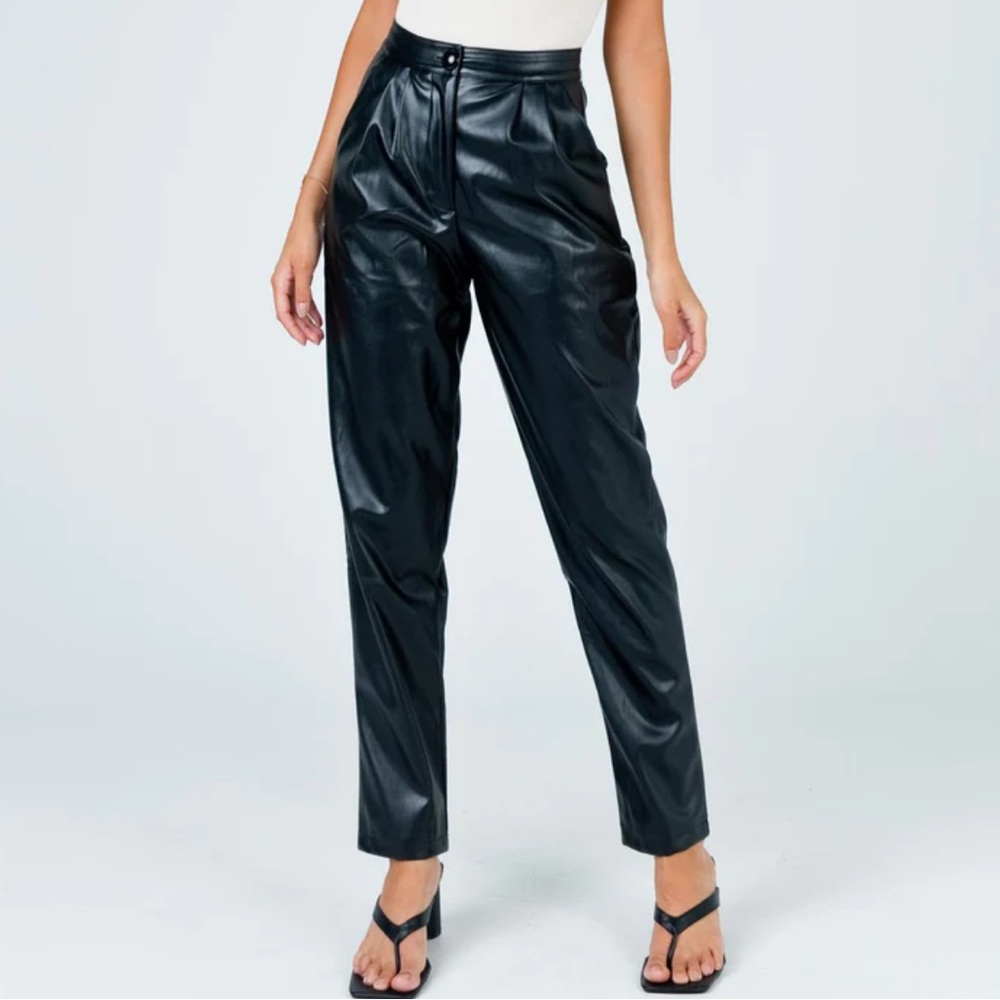 Princess Polly Faux leather pants-black size 6